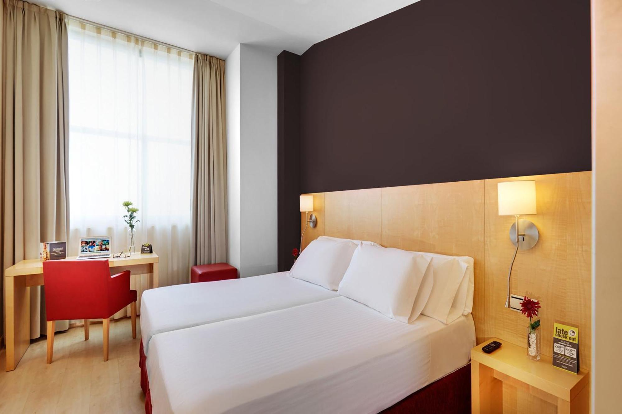 Hotel Sercotel Portales Logrono Luaran gambar